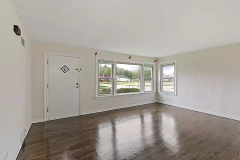 29 E 152nd St, Harvey, IL 60426 photo 8