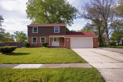 2229 Fiesta Dr, Joliet, IL 60432