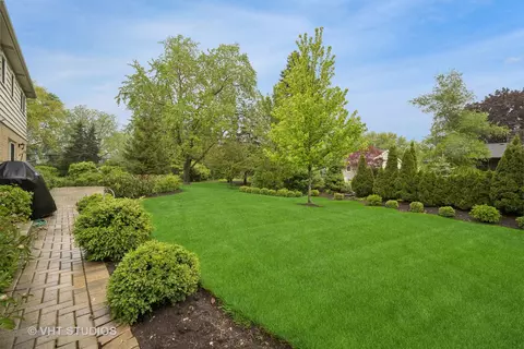 3016 White Pine Dr, Northbrook, IL 60062 photo 26