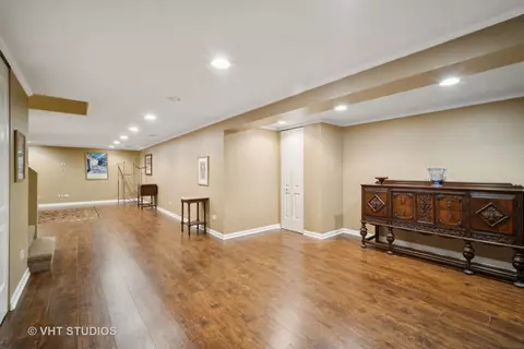 3016 White Pine Dr, Northbrook, IL 60062 photo 23