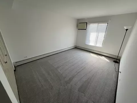 Bedroom - 129 Gregory St #5, Aurora, IL 60504 photo 1 of 2