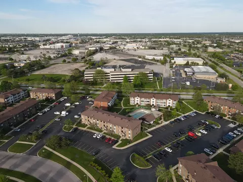 View/Area - 129 Gregory St #5, Aurora, IL 60504 photo 9 of 12