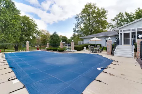 Exterior - 8560 N 2100 East Rd, Downs, IL 61736 photo 20 of 21