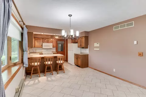 Kitchen - 8560 N 2100 East Rd, Downs, IL 61736 photo 3 of 3