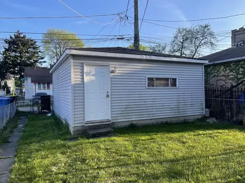 3353 W 65th St, Chicago, IL 60629 photo 4