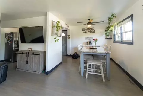 Dining - 8621 Lincoln Dr, Lyons, IL 60534 photo 1 of 1