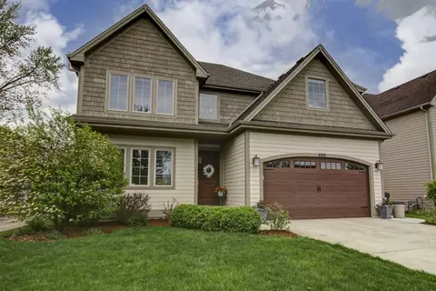 1029 6th Ave, La Grange, IL 60525