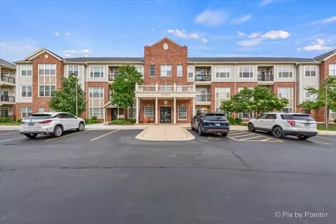 12950 Meadow View Ct #308, Huntley, IL 60142