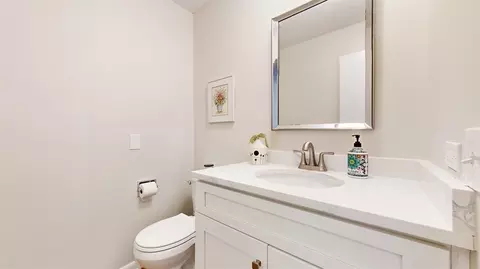 2501 Cherry Ln, Northbrook, IL 60062 photo 14