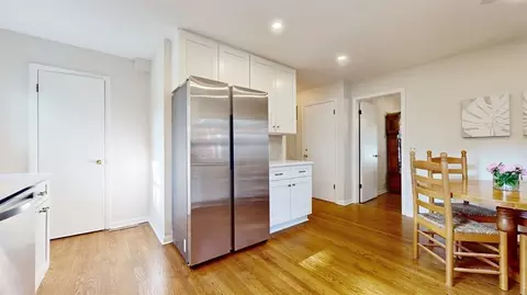 2501 Cherry Ln, Northbrook, IL 60062 photo 11
