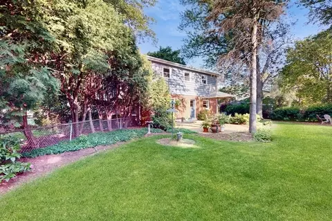 2501 Cherry Ln, Northbrook, IL 60062 photo 25