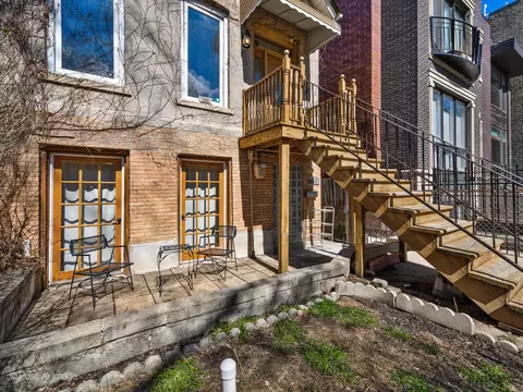 Exterior - 2532 W Thomas St, Chicago, IL 60622 photo 6 of 6