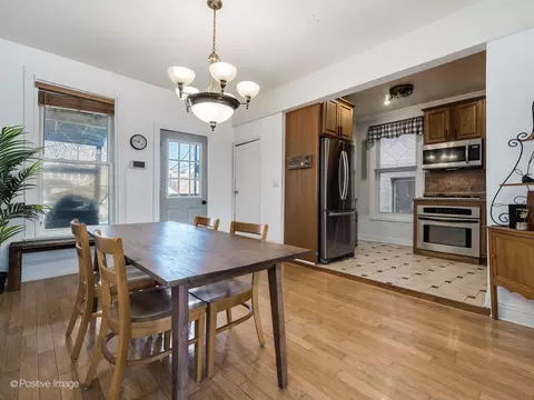 Dining - 2532 W Thomas St, Chicago, IL 60622 photo 2 of 3
