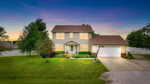 320 Talofa Dr, Carlock, IL 61725