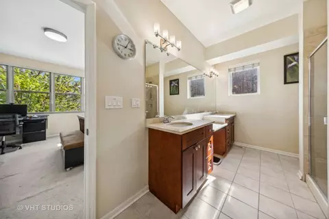 343 E 25th St, Chicago, IL 60616 photo 14