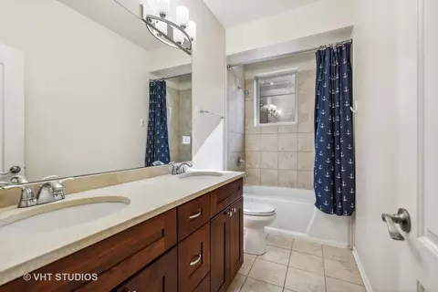 343 E 25th St, Chicago, IL 60616 photo 10