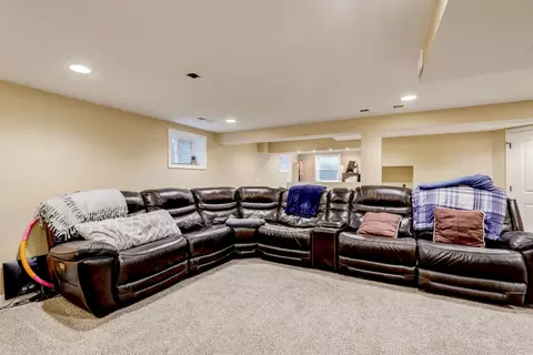 Other - 148 Chestnut Ln, Wheeling, IL 60090 photo 11 of 14