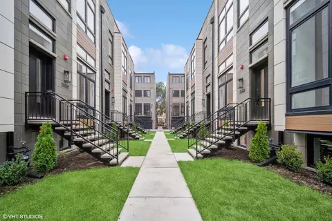 6211 S Ellis Ave #B, Chicago, IL 60637