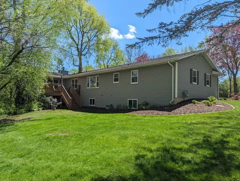 667 Sioux Dr, Freeport, IL 61032 photo 28