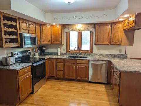 667 Sioux Dr, Freeport, IL 61032 photo 15