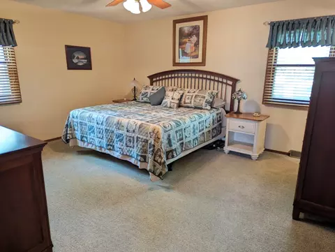 667 Sioux Dr, Freeport, IL 61032 photo 22