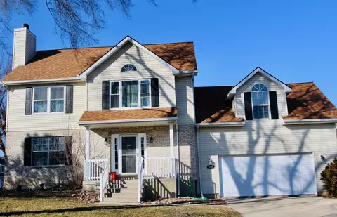 3218 Foxview Highland Dr, Mchenry, IL 60050