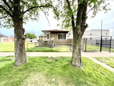 13411 S Carondolet Ave, Chicago, IL 60633