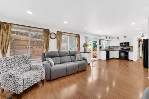 657 Grenache Ct, Bartlett, IL 60103 photo 9
