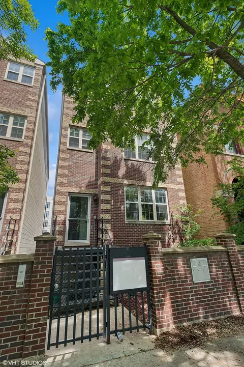 2710 W Haddon Ave #1, Chicago, IL 60622