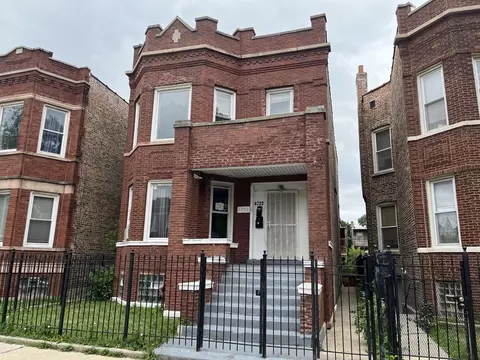 4722 W Congress Pkwy, Chicago, IL 60644