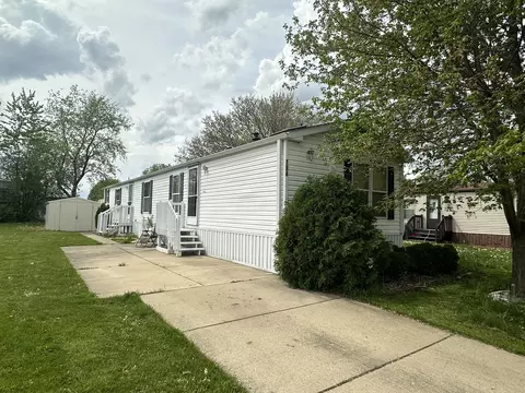 194 N Windmere Cir, Matteson, IL 60443