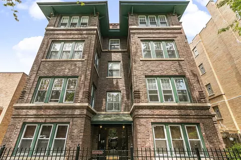 848 W Ainslie St #2E, Chicago, IL 60640