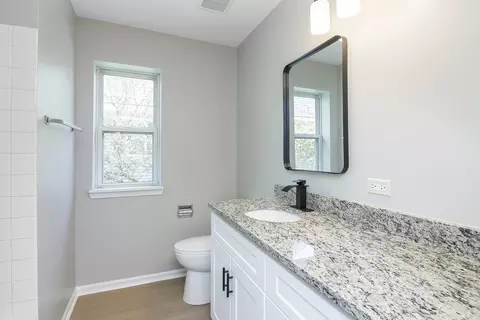2270 Georgetown Cir, Aurora, IL 60503 photo 16