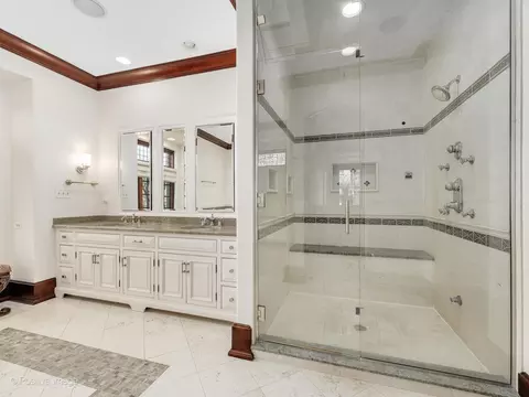 509 Ridgemoor Dr, Willowbrook, IL 60527 photo 45