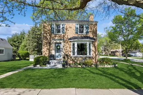 736 Newberry Ave, La Grange Park, IL 60526