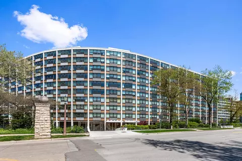 1630 Sheridan Rd #2M, Wilmette, IL 60091