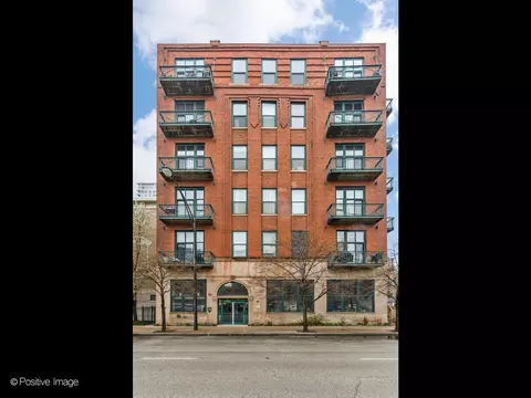 1632 S Indiana Ave #407, Chicago, IL 60616