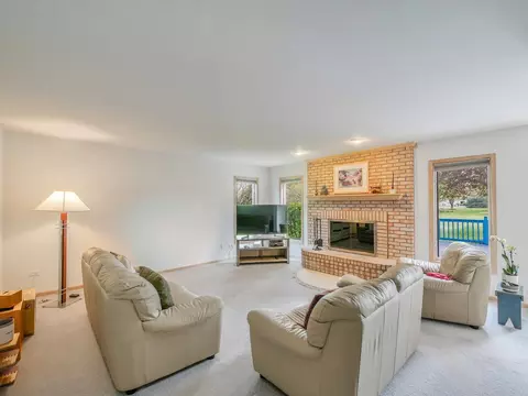1515 Pine St, Spring Grove, IL 60081 photo 22