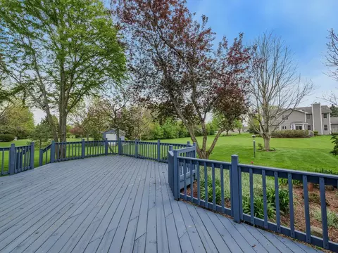 1515 Pine St, Spring Grove, IL 60081 photo 9