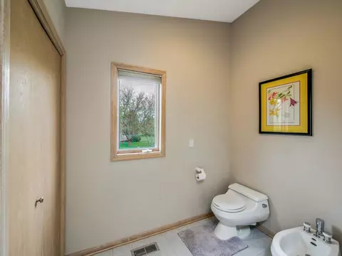 1515 Pine St, Spring Grove, IL 60081 photo 36
