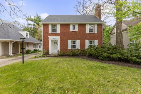 2215 Oxford St, Rockford, IL 61103