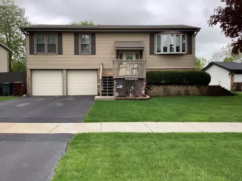 7363 W Hickory Creek Dr, Frankfort, IL 60423