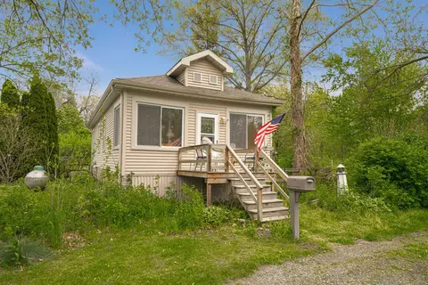 3201 N 16840e Rd, Momence, IL 60954