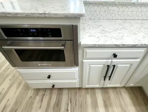 Kitchen - 4801 Sandcherry Dr, Champaign, IL 61822 photo 5 of 31