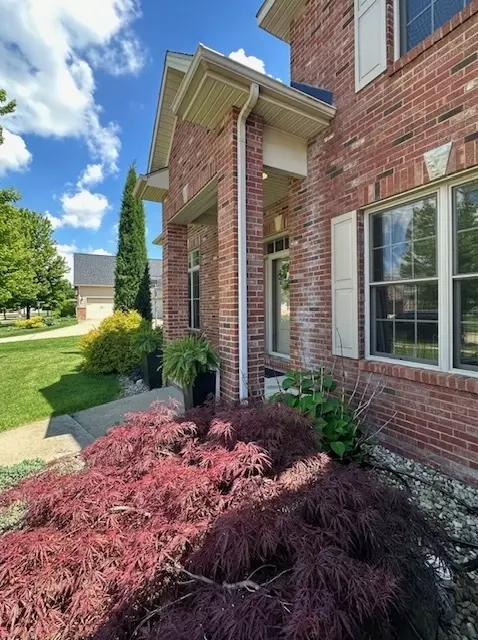 Exterior - 4801 Sandcherry Dr, Champaign, IL 61822 photo 17 of 35