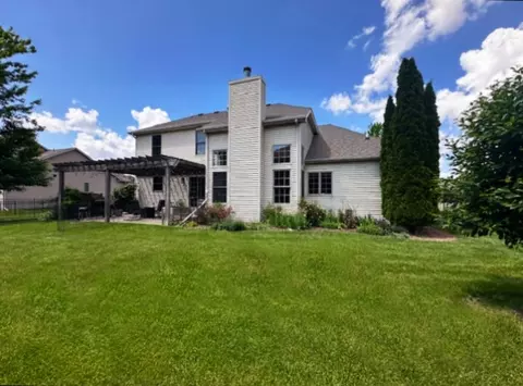 Exterior - 4801 Sandcherry Dr, Champaign, IL 61822 photo 4 of 35