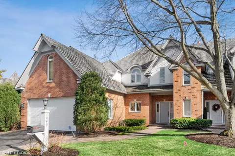 1049 Mar Lane Dr, Lake Forest, IL 60045