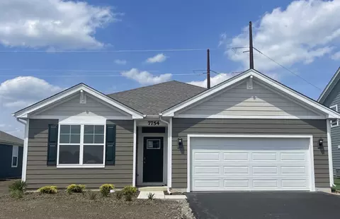 7754 W 103rd St, Crown Point, IN 46307