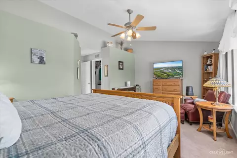 Bedroom - 1703 Spaulding Rd, Bartlett, IL 60103 photo 2 of 3