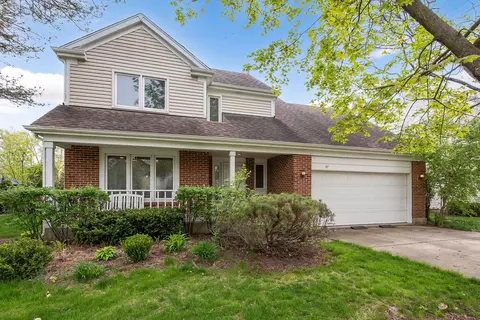 27 Chestnut Ter, Buffalo Grove, IL 60089